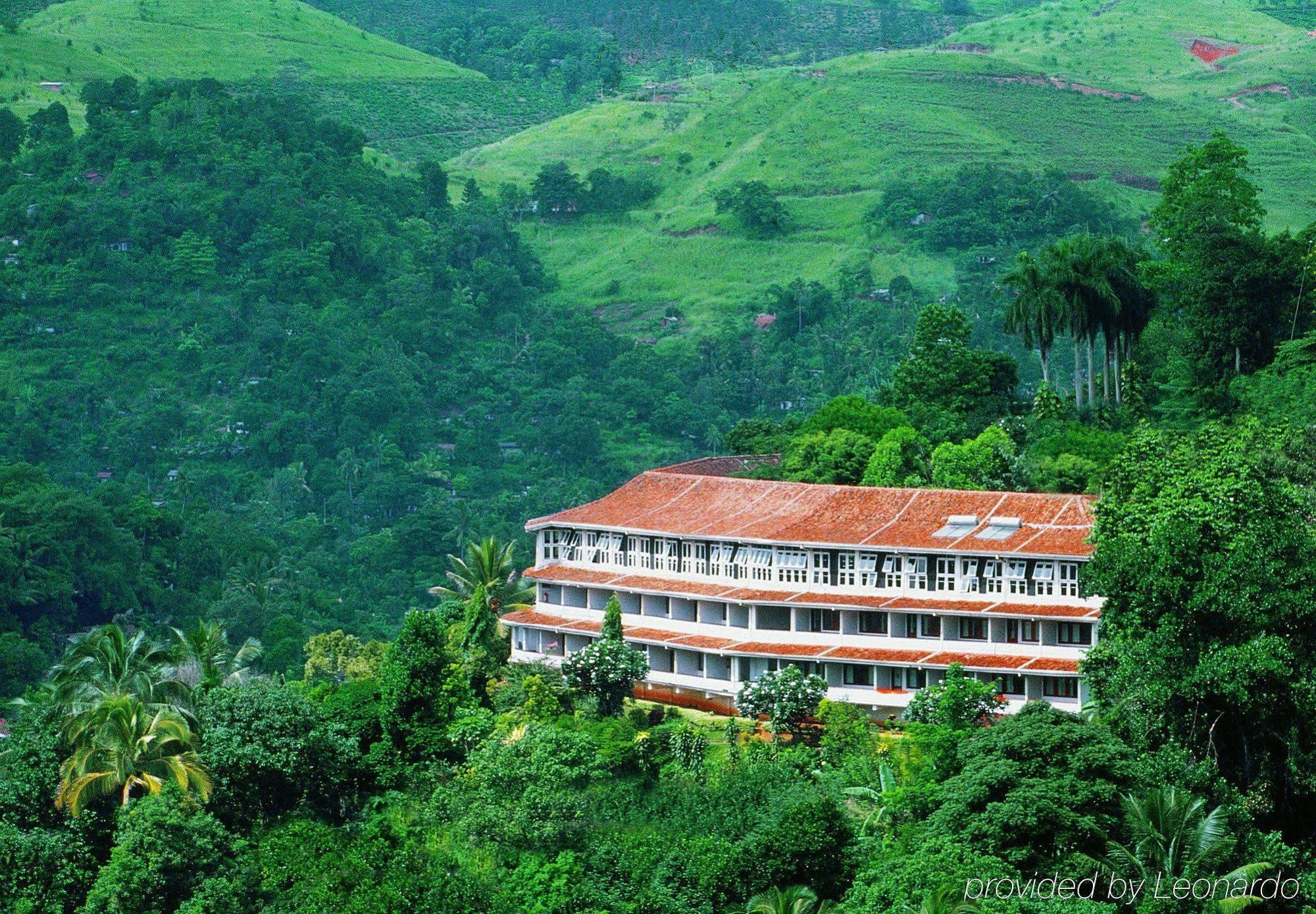 Hotel Hilltop Kandy Luaran gambar
